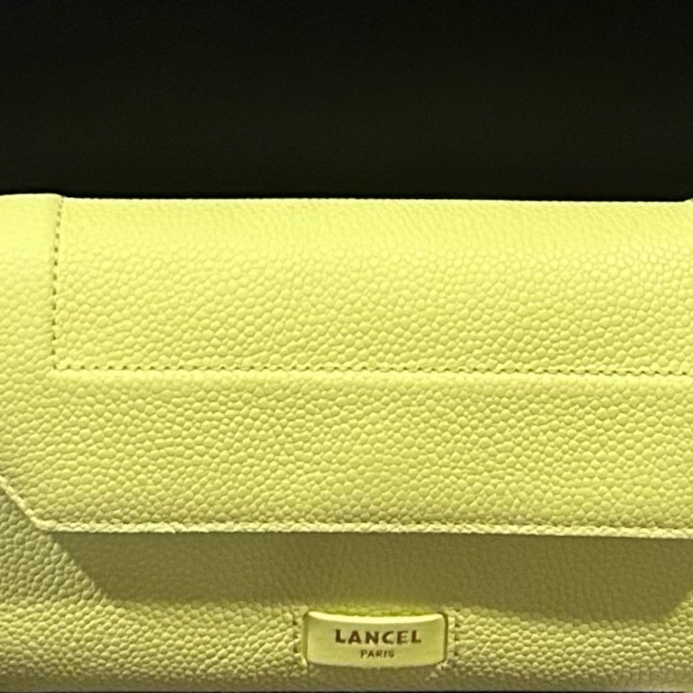 Lancel Ninon Leather Lime Chain Wallet Crossbody - Picture 10 of 10